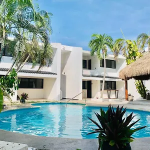 Casa Maca Hotel