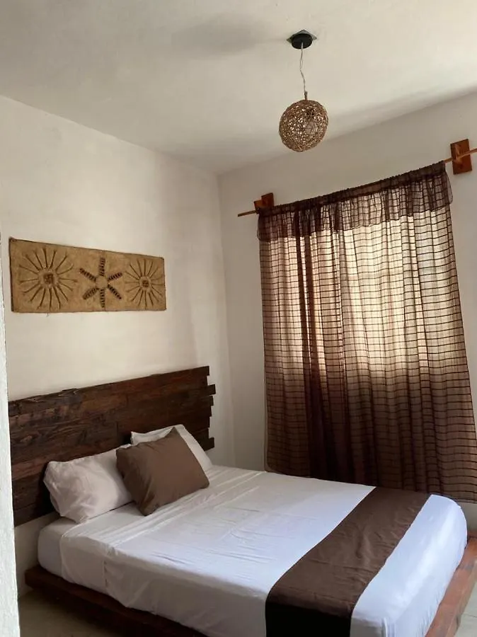 Hotel Casa De Luz Playa Del Carmen 0*,